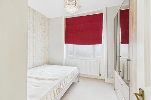 1 bedroom flat for sale, New Steine, Brighton