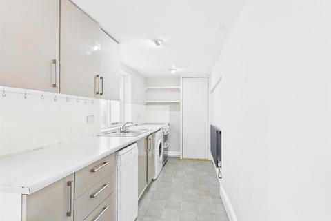 1 bedroom flat for sale, New Steine, Brighton