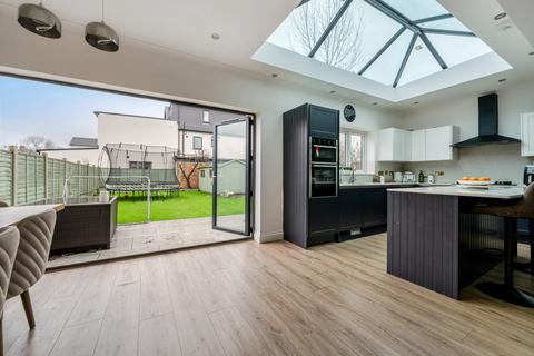 undefined, Cedar Lawn Avenue, Barnet, EN5