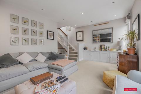 3 bedroom flat to rent, Stephendale Road, London, SW6