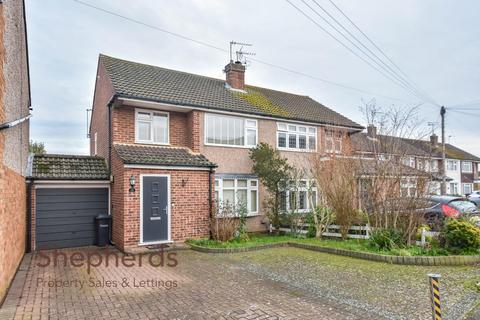 3 bedroom semi-detached house for sale, Barnfield Close, Hoddesdon EN11