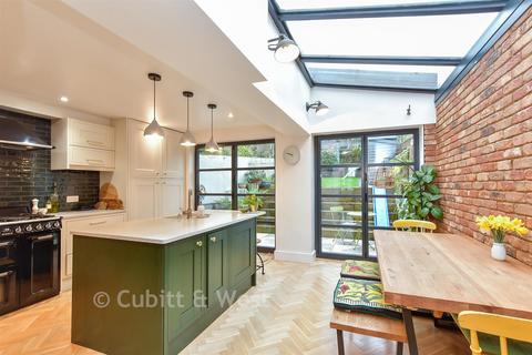 3 bedroom terraced house for sale, Southdown Avenue, Brighton, East Sussex