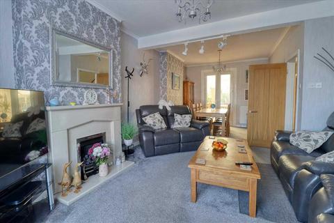 3 bedroom semi-detached house for sale, Clacton on Sea CO15