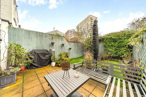 4 bedroom house for sale, Weston Road, London W4