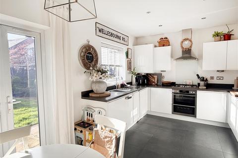 3 bedroom semi-detached house for sale, Honeysuckle Lane, Wellesbourne