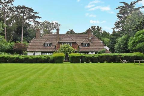 undefined, Chequers Lane, Walton On The Hill, Tadworth, Surrey. KT20