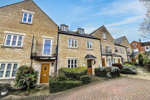 undefined, Pauleys Court, Stamford
