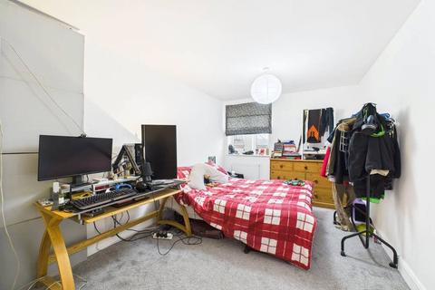 undefined, Greenaways, Ebley, Stroud, Gloucestershire, GL5