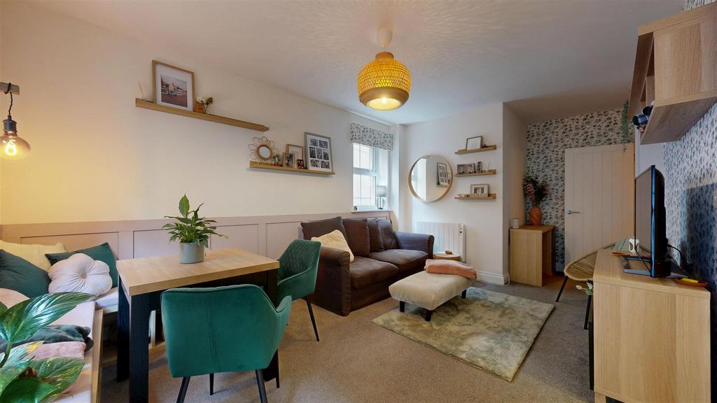 Yew-Tree-House-11122025 172010.jpg