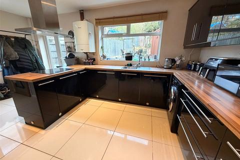 3 bedroom semi-detached house for sale, Douglas Avenue, Horwich, Bolton, Greater Manchester, BL6