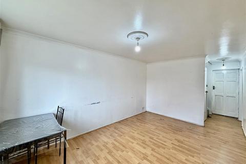 undefined, Stanborough Road, Hounslow TW3