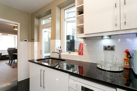 2 bedroom terraced house for sale, Cecil Street, Harrogate, HG1