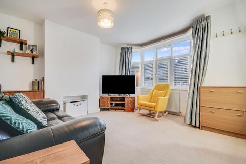 4 bedroom semi-detached house for sale, Coval Avenue, Chelmsford