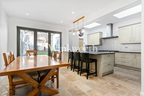 4 bedroom terraced house for sale, The Grove, London, N13