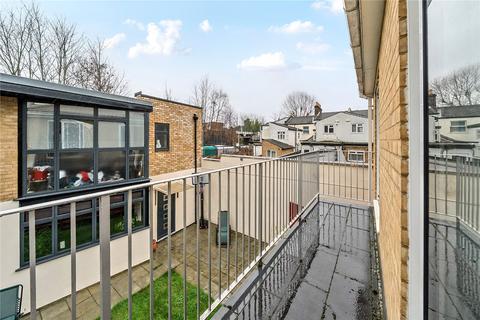 1 bedroom apartment for sale, Kimberley Avenue, London, SE15