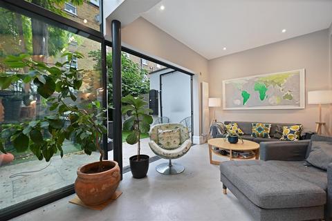 undefined, Gratton Road, London W14