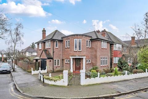 undefined, Cavendish Drive, Edgware HA8