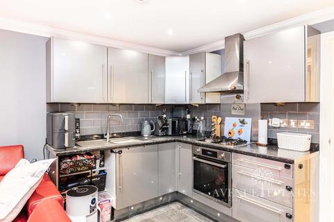 2 bedroom maisonette for sale, Christchurch Road, Bournemouth BH7