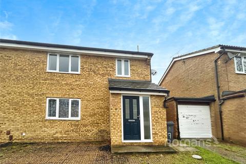 3 bedroom semi-detached house for sale, Beaumont Close, Maidenhead, Berkshire