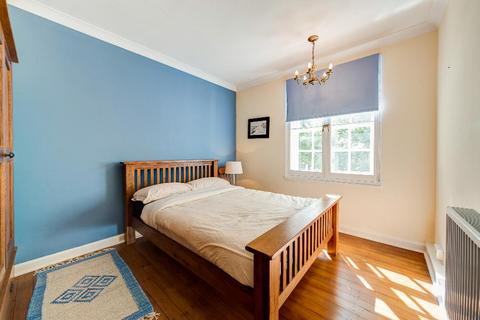 2 bedroom flat to rent, TAMAR HOUSE, SE11