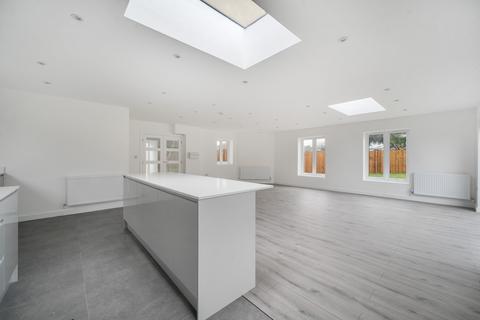 undefined, Silo Drive, Surrey GU7