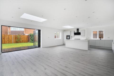 undefined, Silo Drive, Surrey GU7