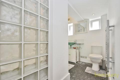 undefined, Bartholomew Road, Herts CM23