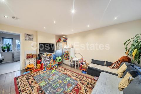 undefined, Aylesham Close, Mill Hill, NW7