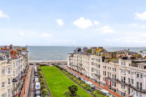 3 bedroom apartment for sale, Devonshire Place, Brighton BN2