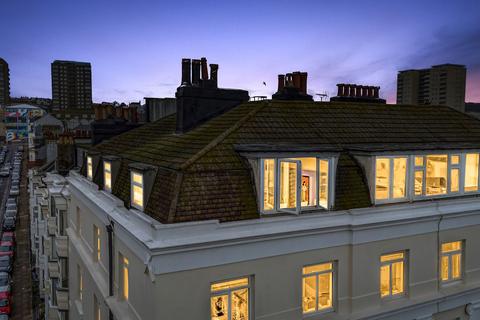 3 bedroom apartment for sale, Devonshire Place, Brighton BN2