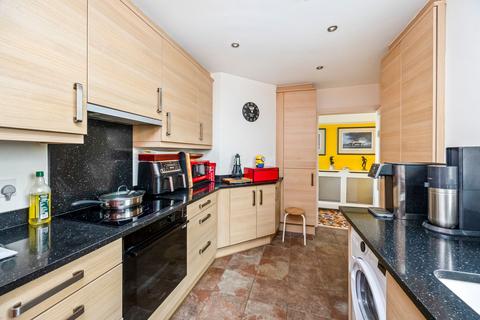 3 bedroom apartment for sale, Devonshire Place, Brighton BN2