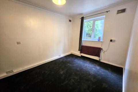 undefined, Gainsborough Road, Hayes