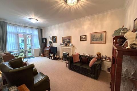 1 bedroom retirement property for sale, Farthing Court, Mill Hill