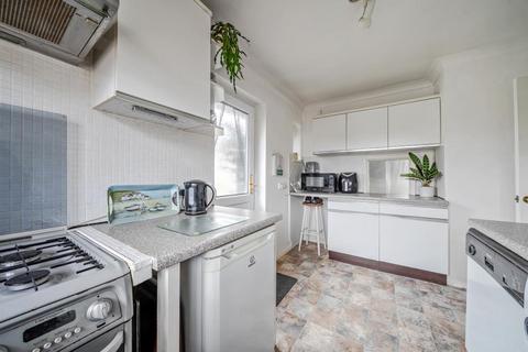 undefined, Newbury,  Berkshire,  RG14