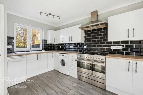 3 bedroom terraced house for sale, Tunnel Avenue, Greenwich, SE10