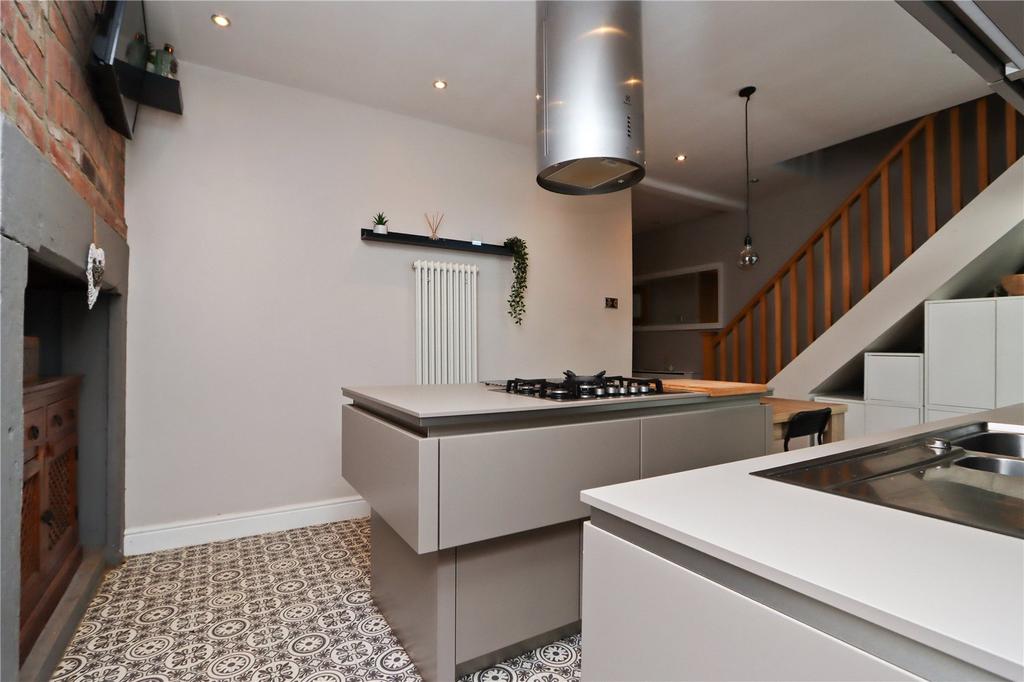 Kitchen Pic 3