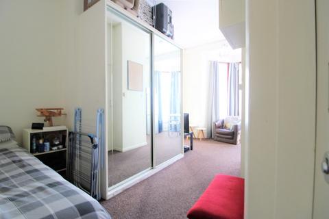 undefined, Ealing, London, W5