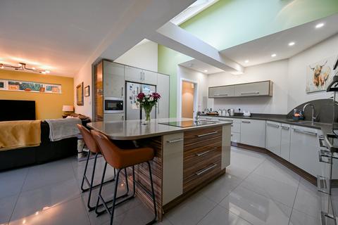 5 bedroom detached house for sale, Hightown Road, Ringwood, BH24