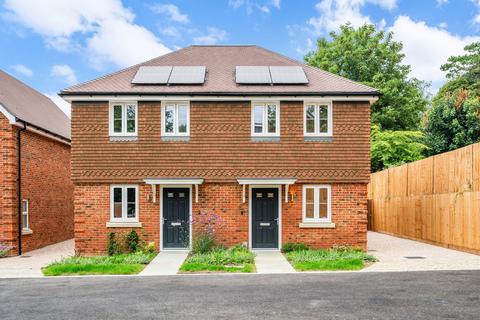 undefined, Larrey Close , Redhill RH1