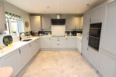 undefined, Welchs Close, Henlow, SG16