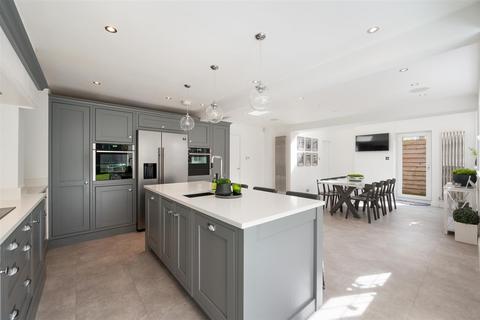 undefined, Ellington Way, Epsom