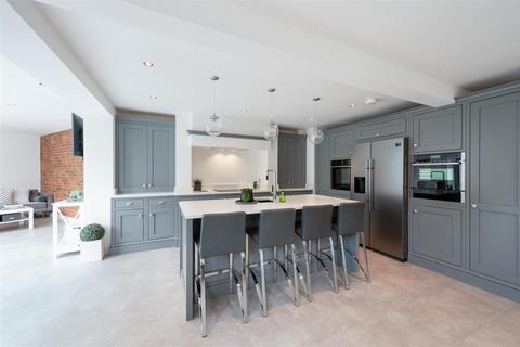 undefined, Ellington Way, Epsom