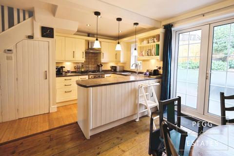 3 bedroom end of terrace house for sale, Wrights Lane, Torquay
