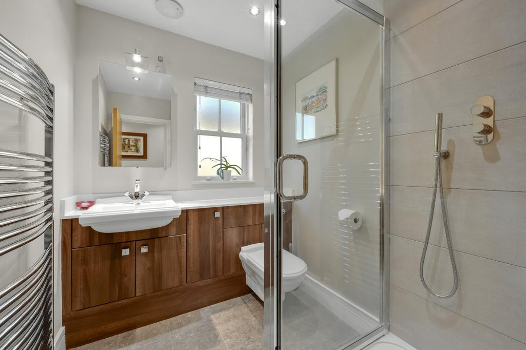 Bedroom Two En Suite