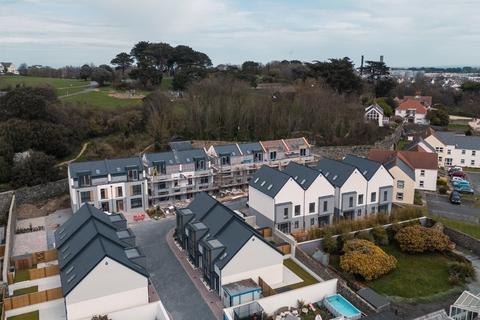undefined, Les Bas Courtils Road, St. Sampson's, Guernsey, Channel Islands