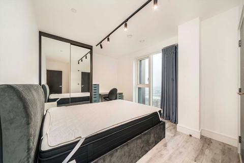 2 bedroom flat to rent, Portal Way, London W3