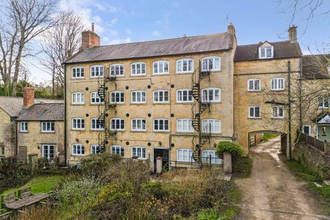 2 bedroom flat for sale, Blockley Court, Blockley, Moreton-in-Marsh, Gloucestershire, GL56