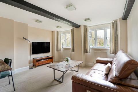 2 bedroom flat for sale, Blockley Court, Blockley, Moreton-in-Marsh, Gloucestershire, GL56