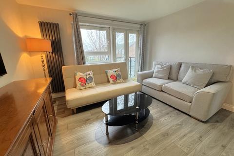 1 bedroom flat for sale, Market Street, East Ham, London, E6