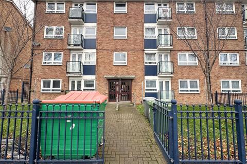 1 bedroom flat for sale, Market Street, East Ham, London, E6